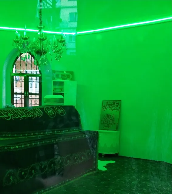 photo-1