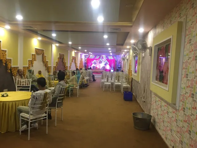 Naushijaan Restaurant - Large Range Of Awadhi Kebab