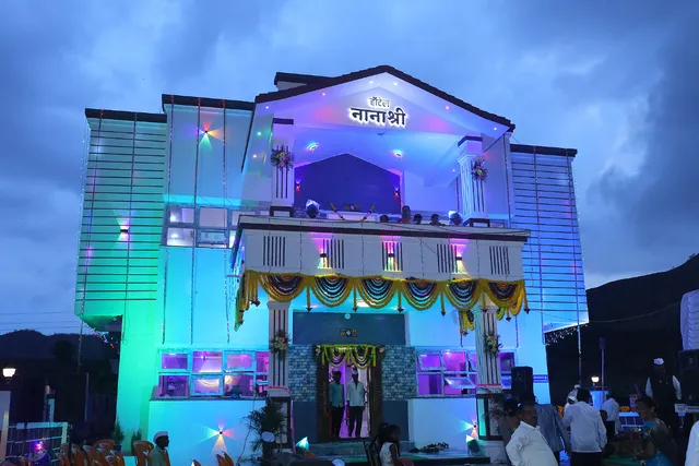 Nanashri Guest House & Restaurants