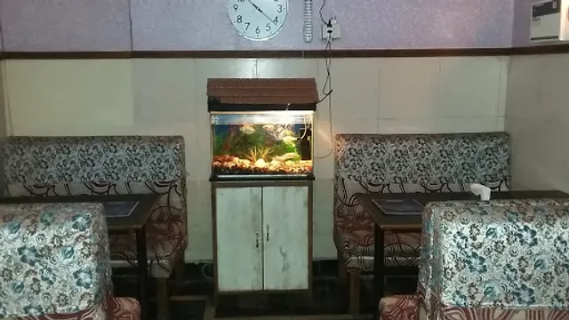 Avinay Bar & Restaurant