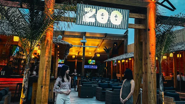 Zoo Bar