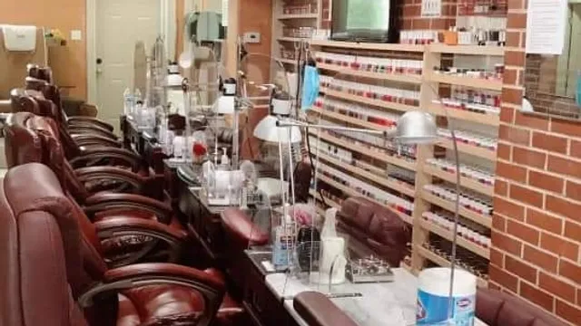 Gel Nail Spa Salon