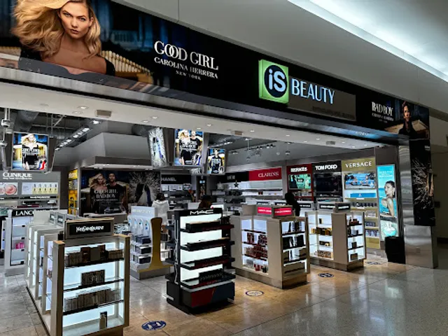 iS Duty Free Beauty