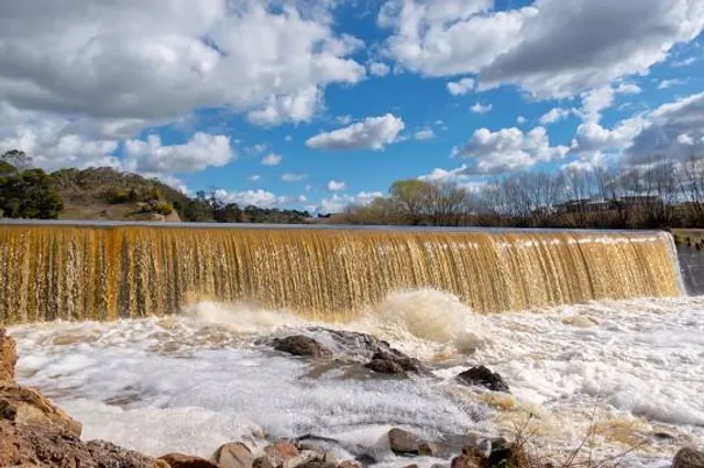 Marsden Weir Park