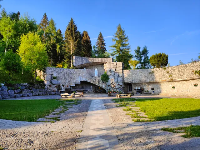 Santuario di Maria Immacolata Nostra Signora di Lourdes