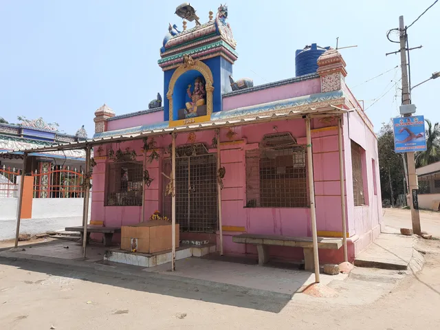 Shri Kashi Vishweshwara Swamy Temple