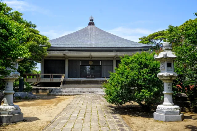 Jodoshu Ichitateyama Kiyoshikuni Temple