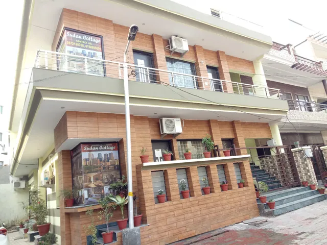 OYO Hotel Sudan Cottage