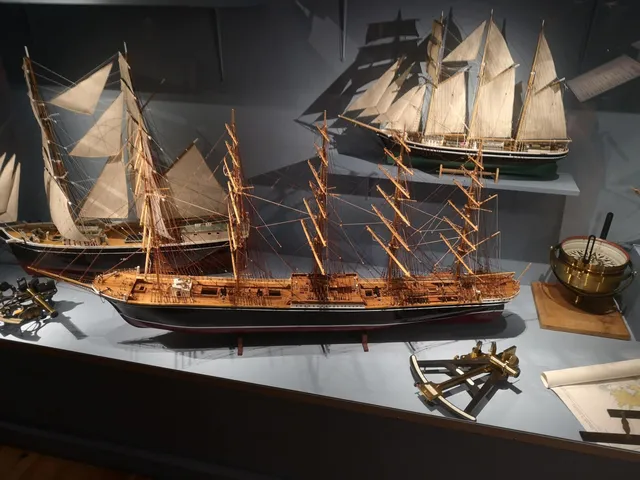 Döderhultar- & Sjöfartsmuseet