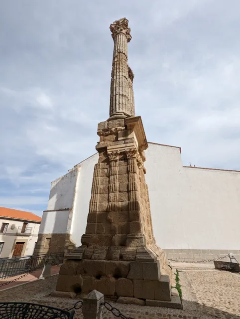 Distylo Sepulcral Romano