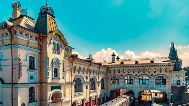 Yul Brynner Monument