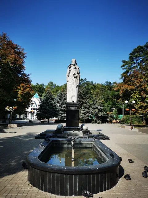 Pam'yatnyk Svyatomu Mykolayu-Chudotvortsyu