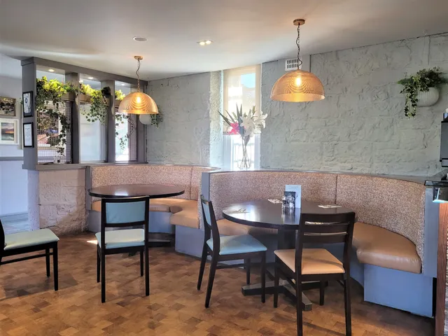 Cook's Bar & Kitchen