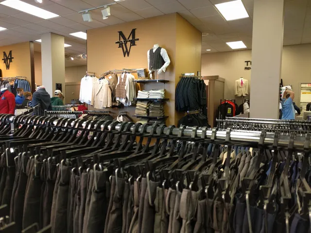 Men's Wearhouse