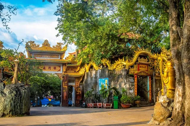 Chau Thoi Buddhist Temple
