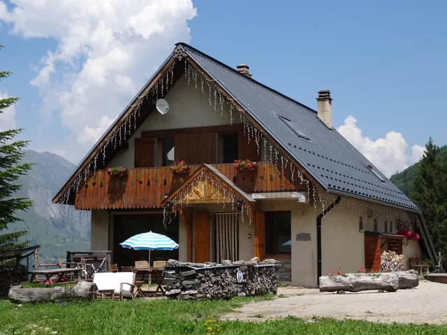 La Taniere de L'ours Sarl