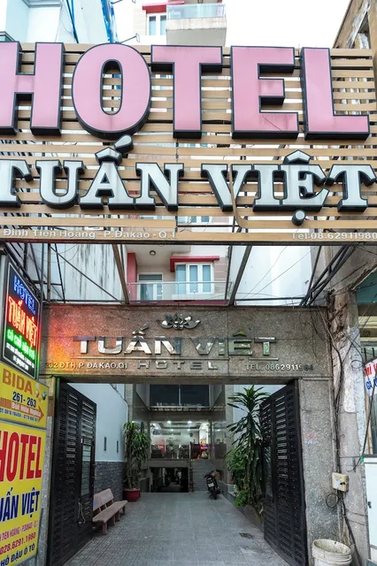 Tuan Viet Hotel