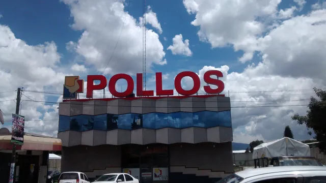 Pollos Lobo