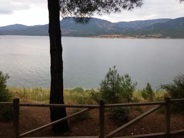 Vezirsuyu Tabiat Parkı