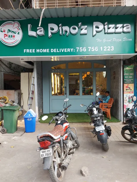 La Pino'z Pizza Ulhasnagar, Maharashtra