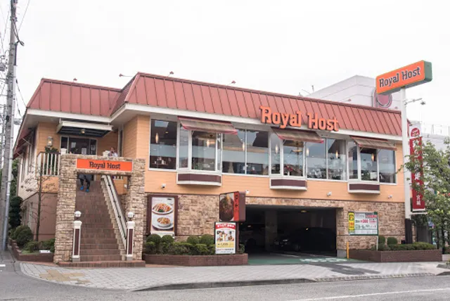 Royal Host Sakurashinmachiekimae