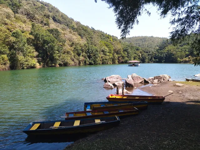 Laguna Tierra Blanca