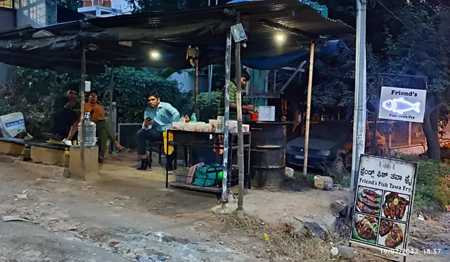 Friend's fish tawa fry Gubbalala main road