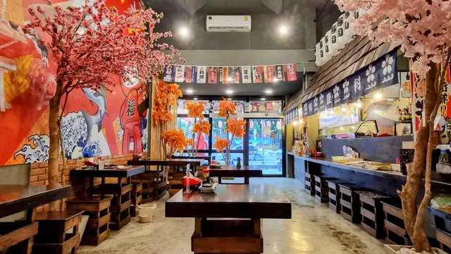 ซูชิมั้ย เชียงใหม่ หน้ามช.