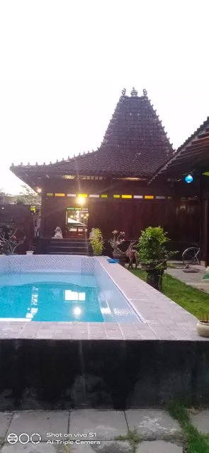 Rumah Jawa Apik Guest House, Kopi dan Rest