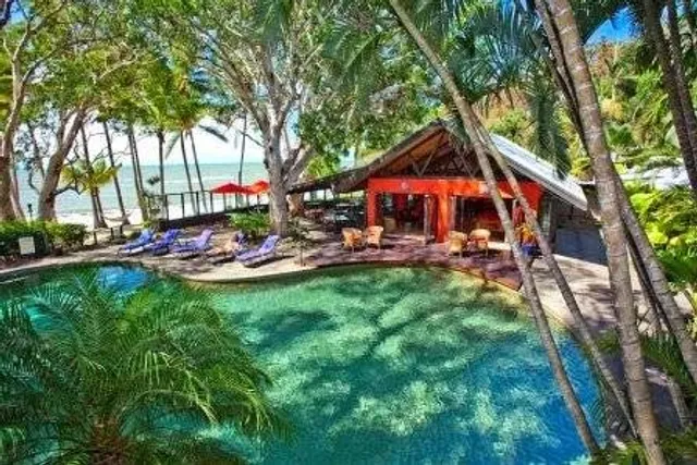 Turtle Cove Beach Resort - BYO Food/Drinks - Adults Only Space - Cairns/Port Douglas