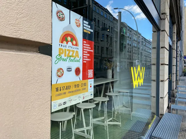 W Pizza Mitte