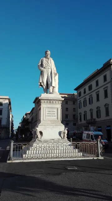 Monument of Cavour
