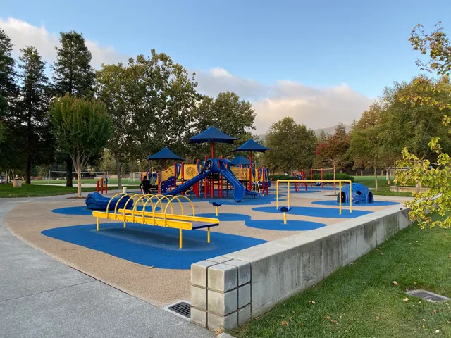 San Ramon Athan Downs