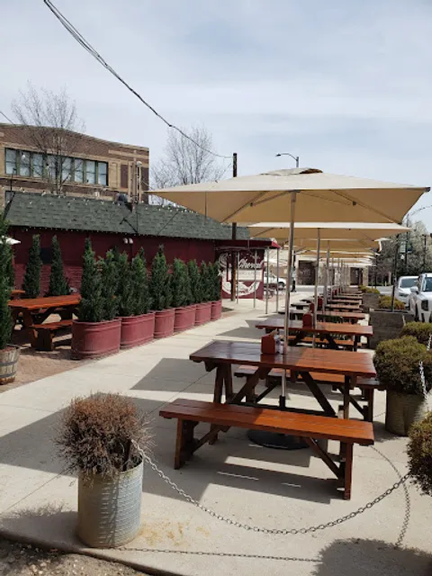 Small Cheval- Wicker Park