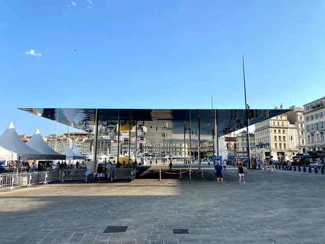 L'Ombrière de Norman Foster