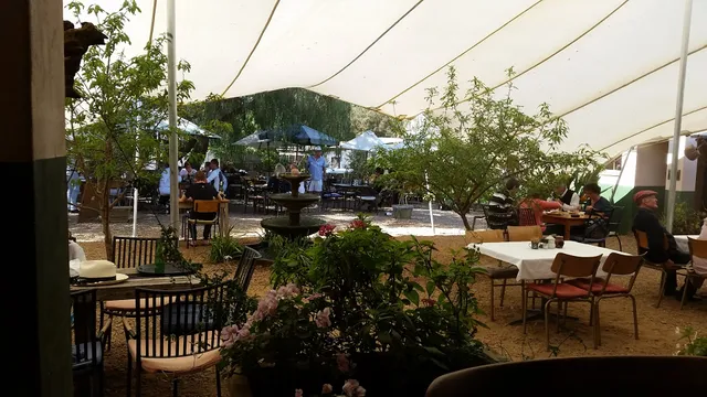 Pepper Tree Art Stable & Coffee Shop