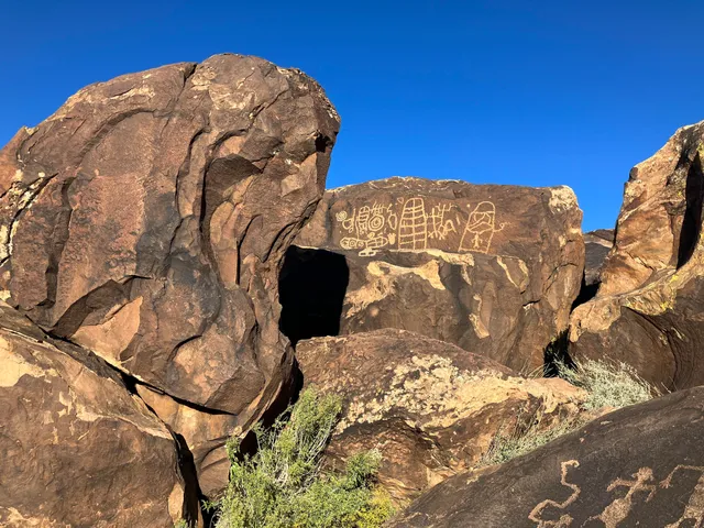 Anasazi Valley Trailhead (Parking 2)