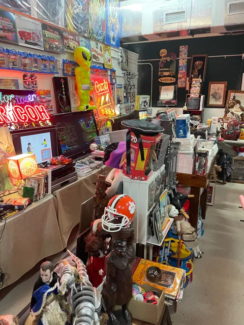 The Pop Culture Antique Museum