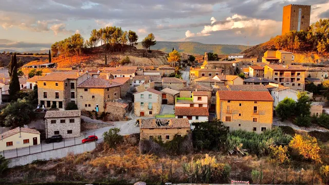 Torreón de Navardún