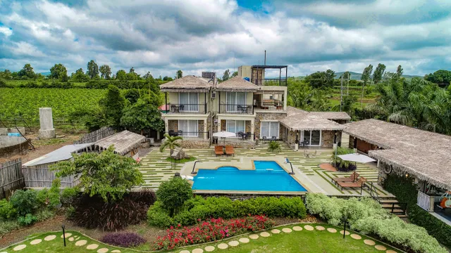 Parnakuti Villa, Trimbakeshwar, Nashik