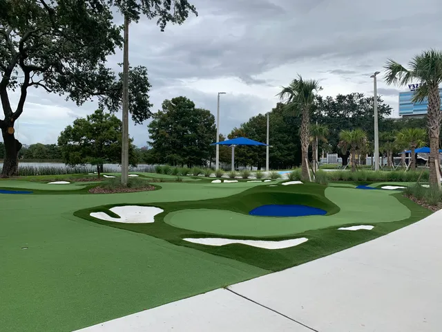 Lake Lorna Doone Park