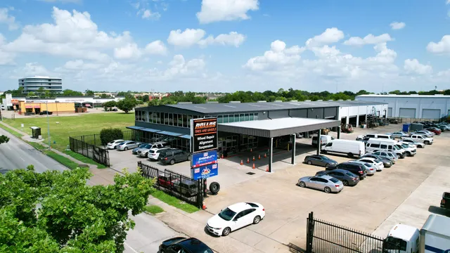 Rollos Tires and Wheels