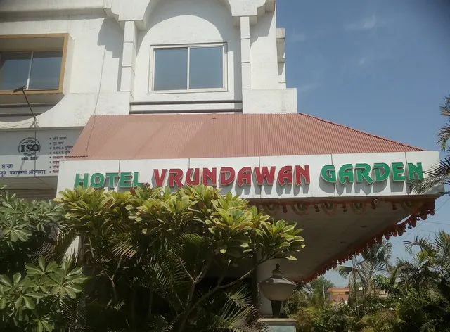 HOTEL VRUNDAWAN GARDEN - Best Hotel, AC Restaurant, Hotel in Waluj Aurangabad.