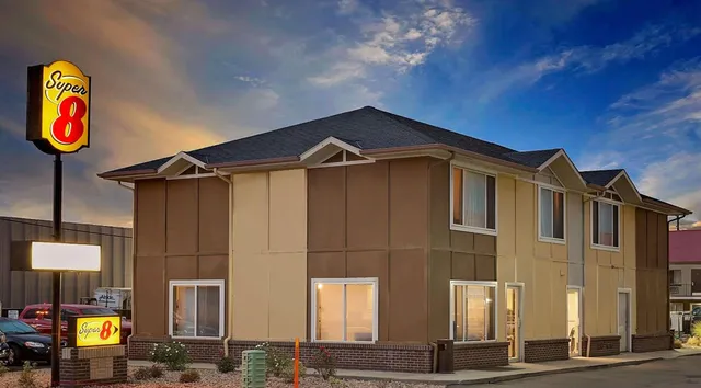 Super 8 by Wyndham Denver Central