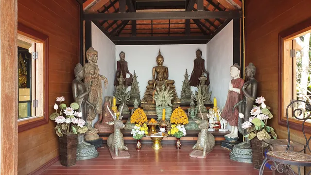 Wat Thep Nimit, the boundary of Siam