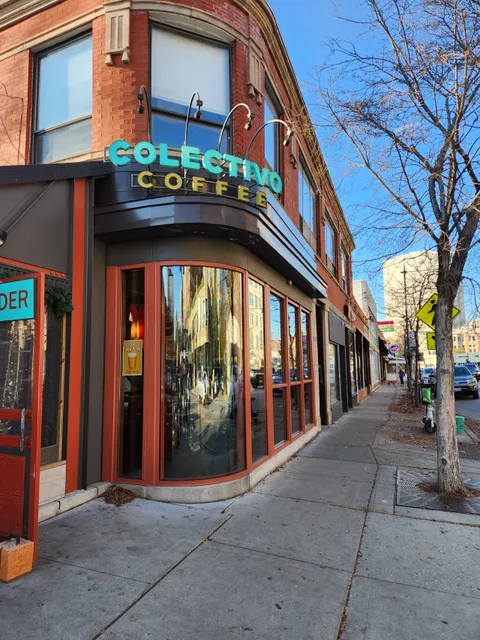Colectivo Coffee Lincoln Park