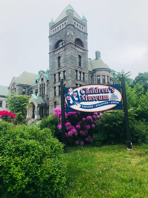 Children's Museum of Greater Fall River