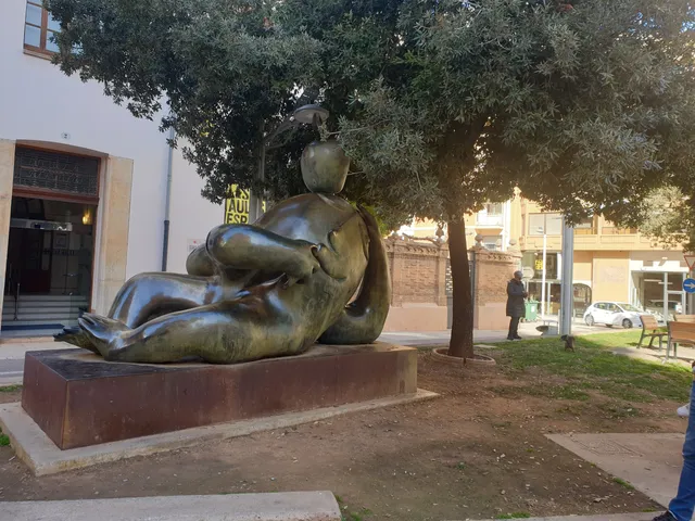 LES AULES Espacio Cultural Abierto