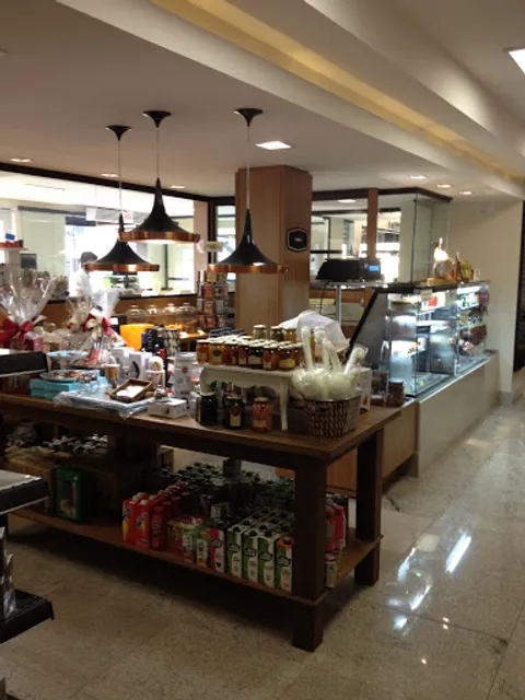 Sassipan Bakery and Confectionery