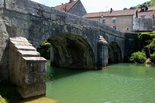 Pont de Nahin